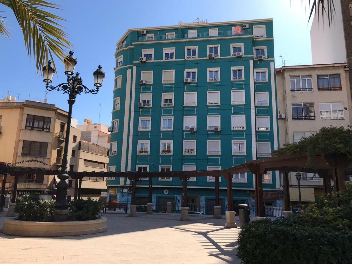La Casa De Los Espejos Аликанте Екстериор снимка